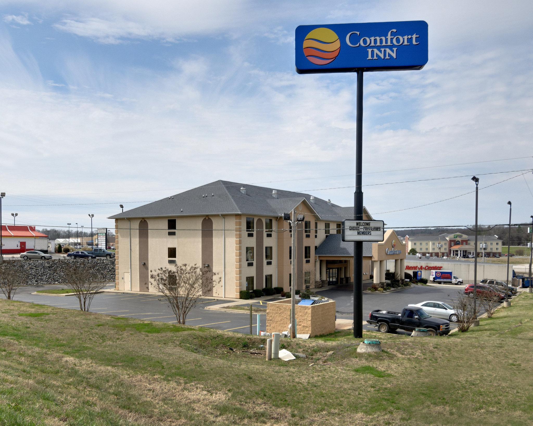 Quality Inn & Suites Malvern Exterior photo